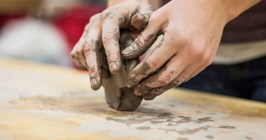 Art for All: Spring Chickens (age 6yrs+)