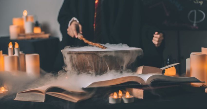 Hogwarts Art School (7-14yrs)