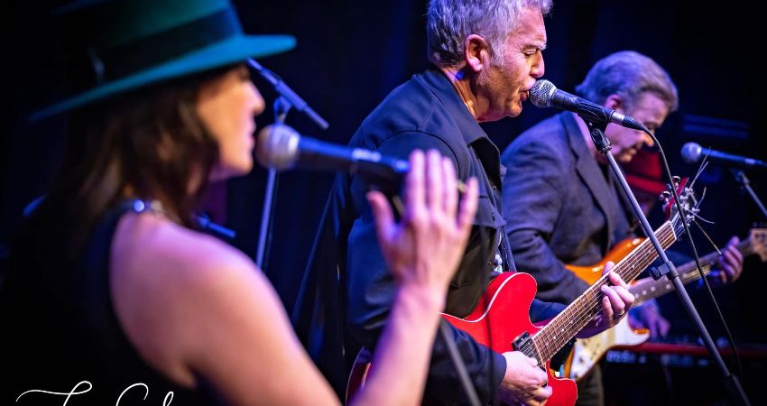 THE BACKBONE BLUES BAND 