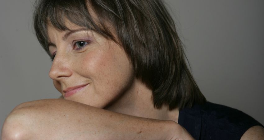 LIZ SIMCOCK 