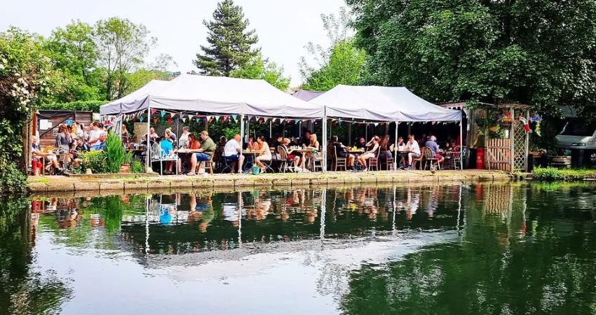 10 year's of FWC - slide show & talk on Fishery Wharf Cafe with Al & Kate