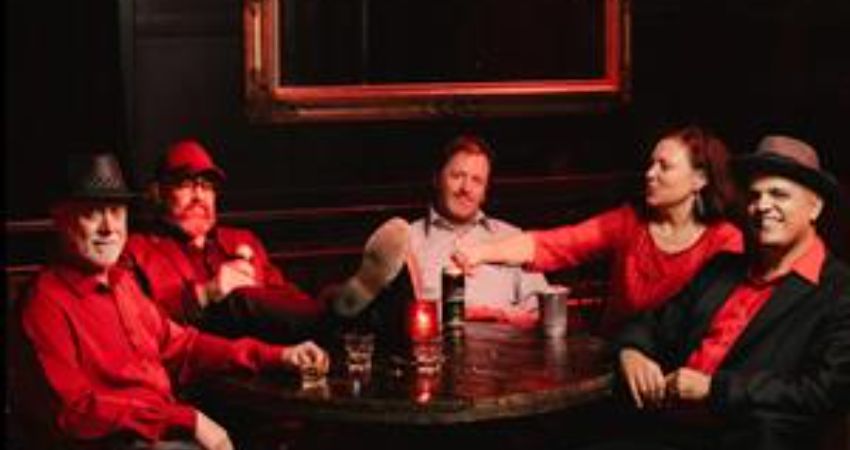 THE DELINES 