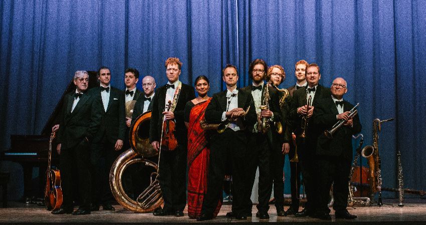 A LUNCH GIG WITH EWAN BLEACH & THE FLEETING PARADISE ORCHESTRA AT JAMBOREE 