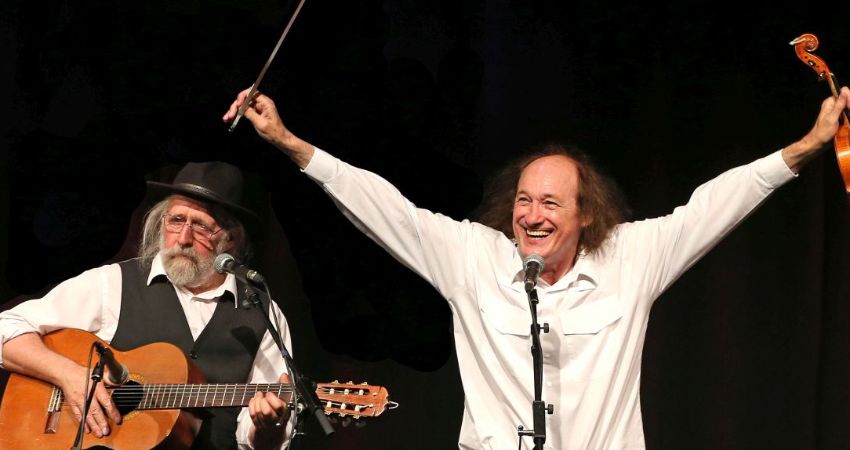 JOHN OTWAY & WILD WILLY BARRET 