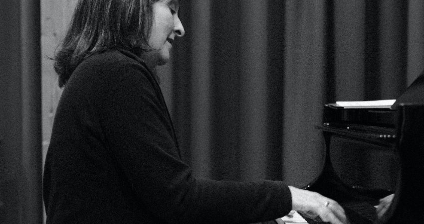 KATE WILLIAMS QUARTET 