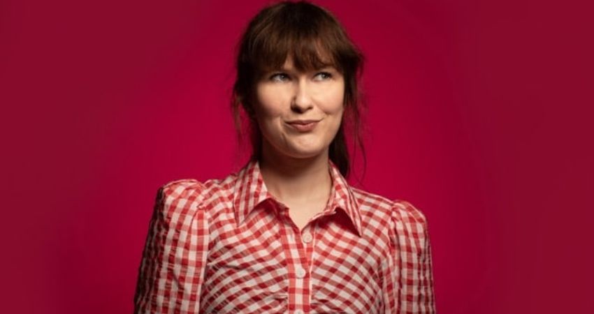 STAND UP COMEDY FEATURING CAROLINE GUSTAFSSON, ,RAJ SIVADE .ONI BENJAMIN ..MARK SMITH 