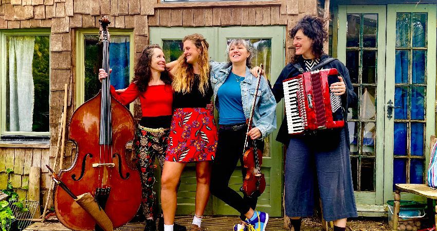 SONGS FROM THE PORCH 