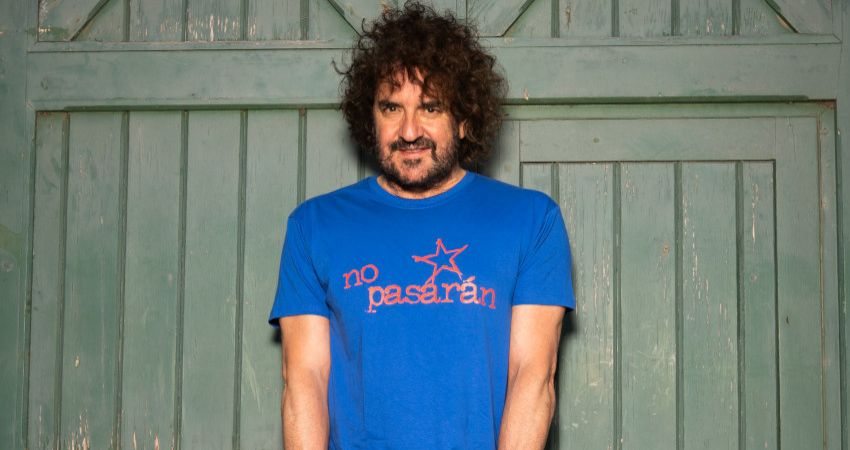 Ian Prowse & The Fiddle of Fire 
