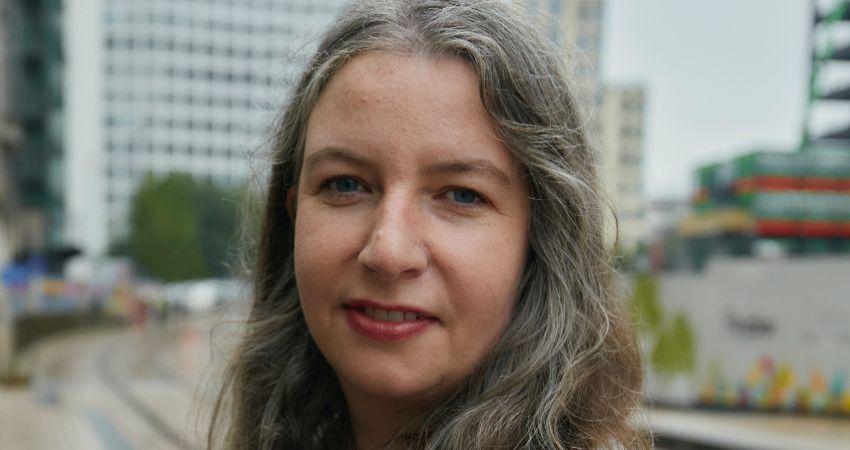 Lucy Easthope 