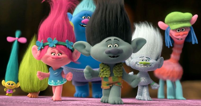 TROLLS 