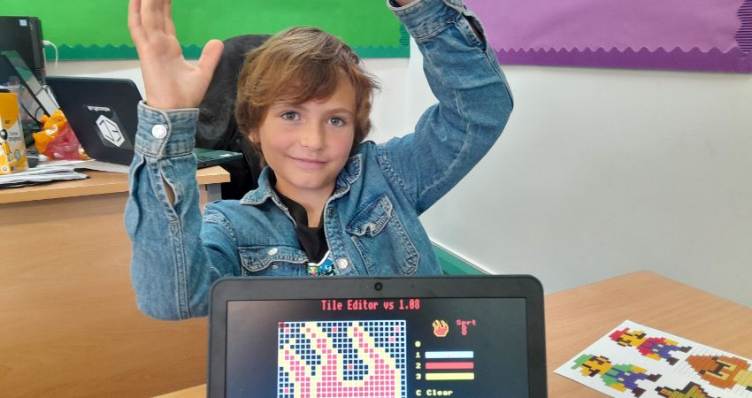 PIXEL DASH (GAME DESIGN WORKSHOP) / 3.30PM SESSION 