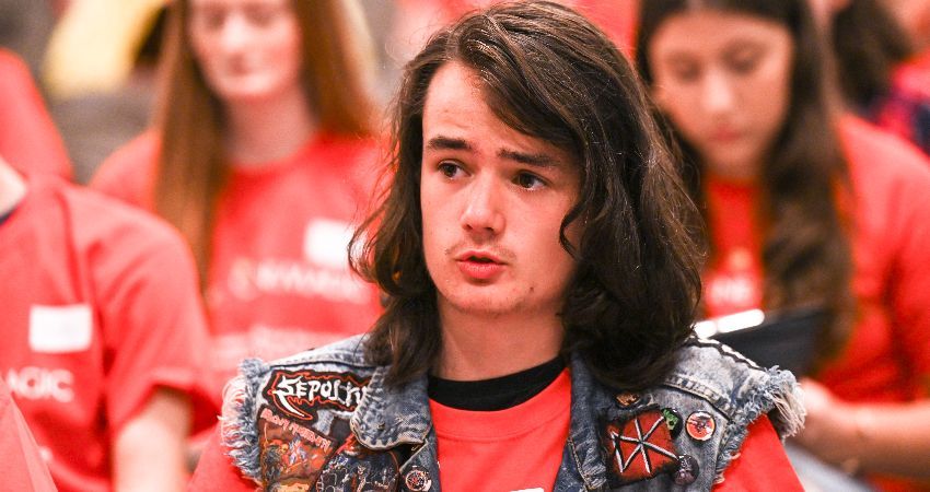 CINESEEKERS FESTIVAL JURY 16+ (AGES: 16-18) 