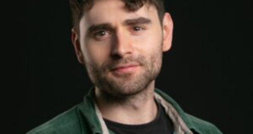 Stand Up Comedy featuring Callum Mackenzie + Aarian Mehrabani +  Hanna Kass. + Sarah Gaul 