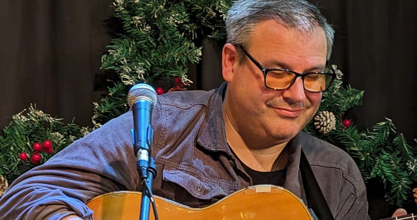 Tim Edey live at Christmas at Rosslyn Court 