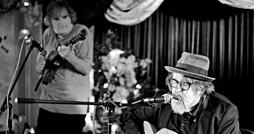 Peter Case and Sid Griffin 