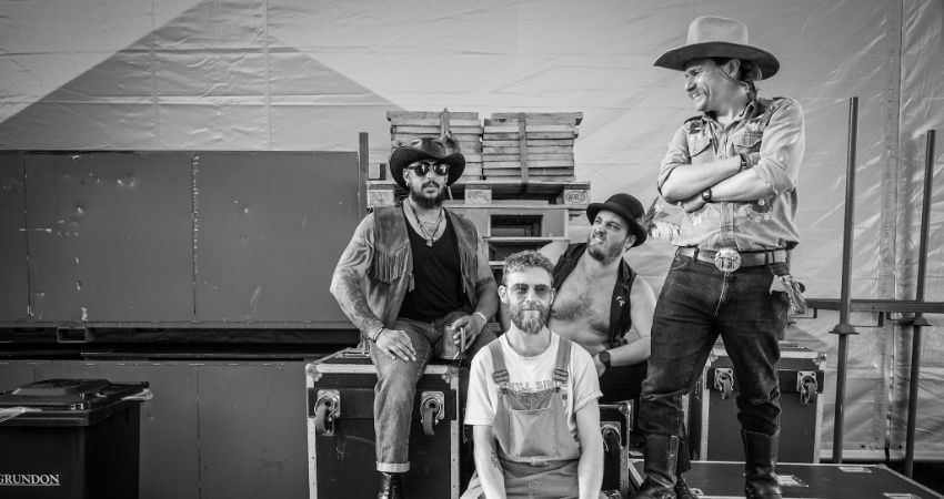 THE SWAMP STOMP STRING BAND - LIVESTOCK ON ROAD TOUR AUTUMN 2025 
