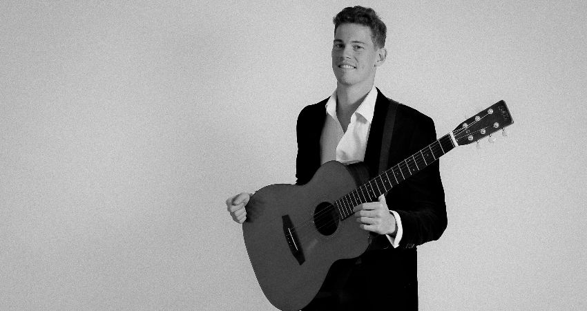 An evening with Joe Martin at Cafe No9 