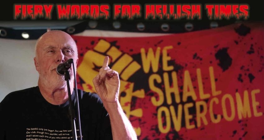 Attila the Stockbroker at The Red Shed