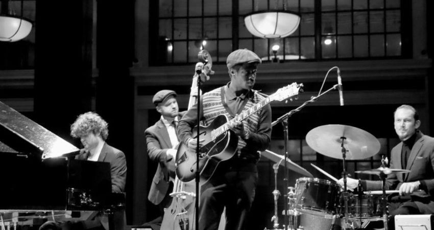 The King Bees at Jamboree