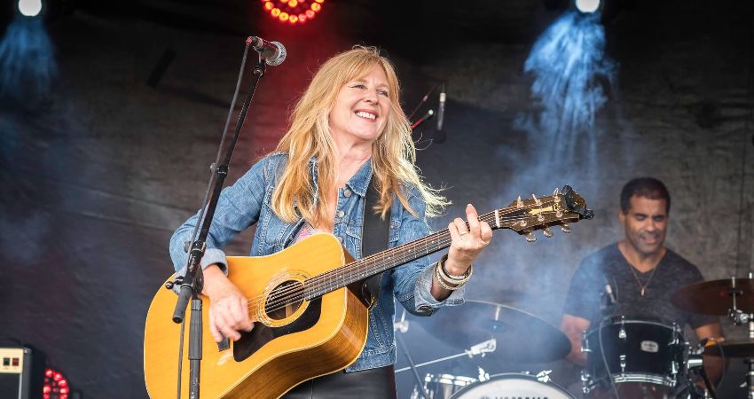 Angie Palmer Band 