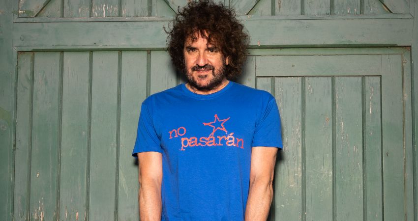 Ian Prowse & The Fiddle of Fire 