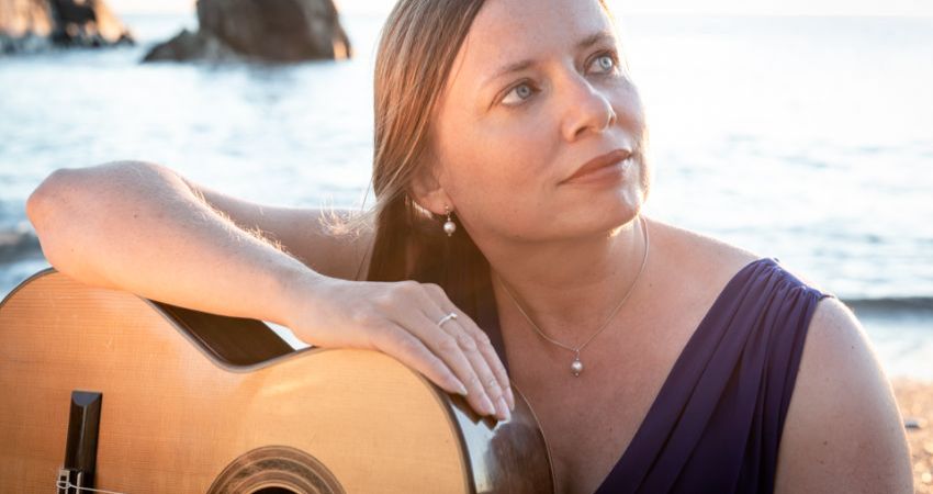 Alison Smith - Classical Guitar Concert 