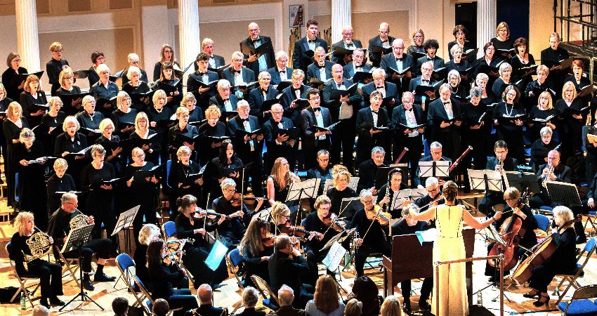 Folkestone CHoral Society   BACH: MAGNIFICAT 
