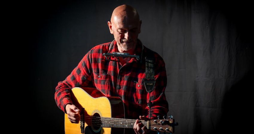 An evening with Steve Jinski at Cafe No9 