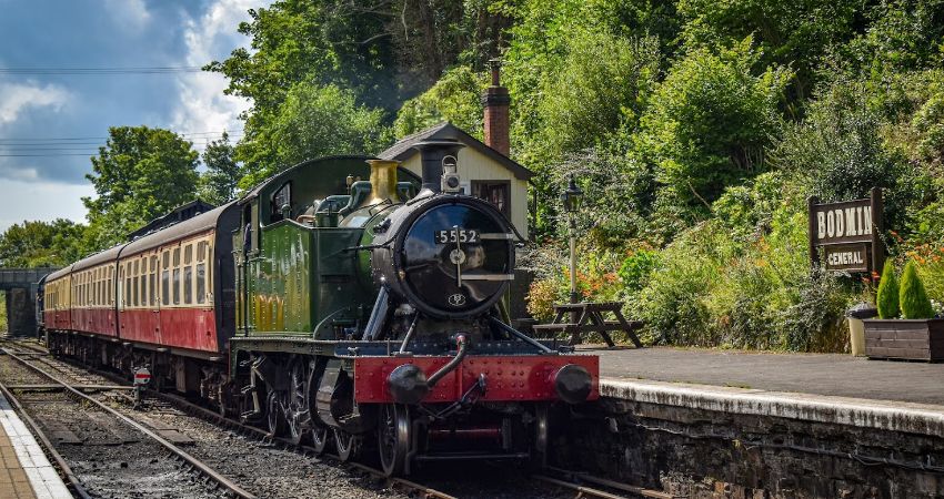 BODMIN AND WADEBRIDGE RAILWAY By John Burden 