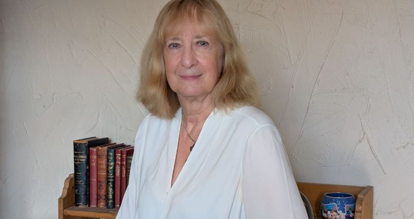 Writing Ghost Stories Workshop with Author Cath Edwards 