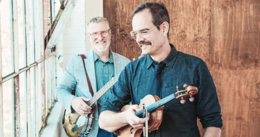 An evening with Showman & Coole at Cafe No9 