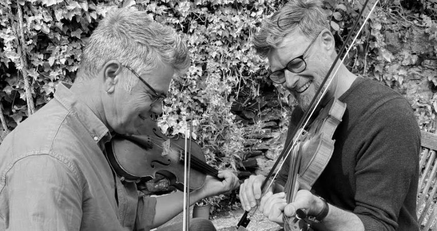 Teilhard Frost & Jock Tyldesley - Live In Cambridge 