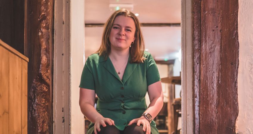 Lizzy Hardingham at Hyde Park Book Club 