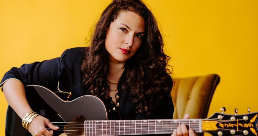 An evening with Danni Nicholls at Cafe No9 