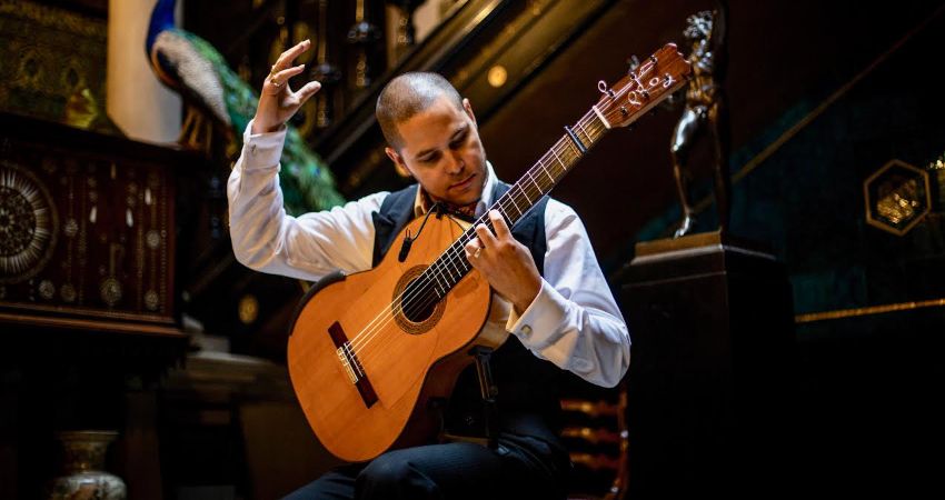 An evening with Samuel Moore at Cafe No9 