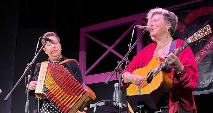 Miranda Sykes & Jim Causley 