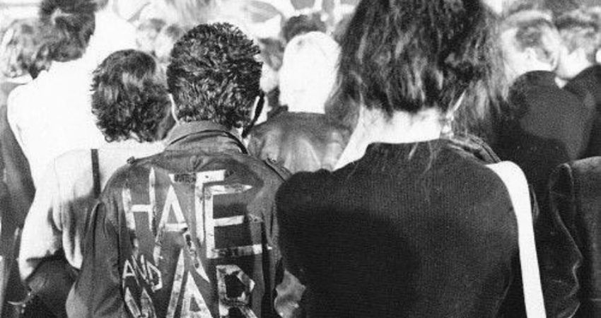 Punky Reggae Party with Painted Bird 