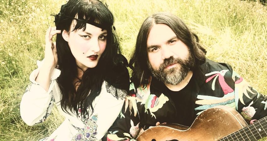 Ren Harvieu & Romeo Stodart 