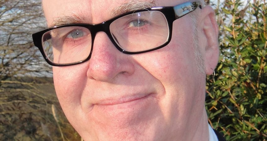 Adrian Tinniswood: The Houses of Guinness 