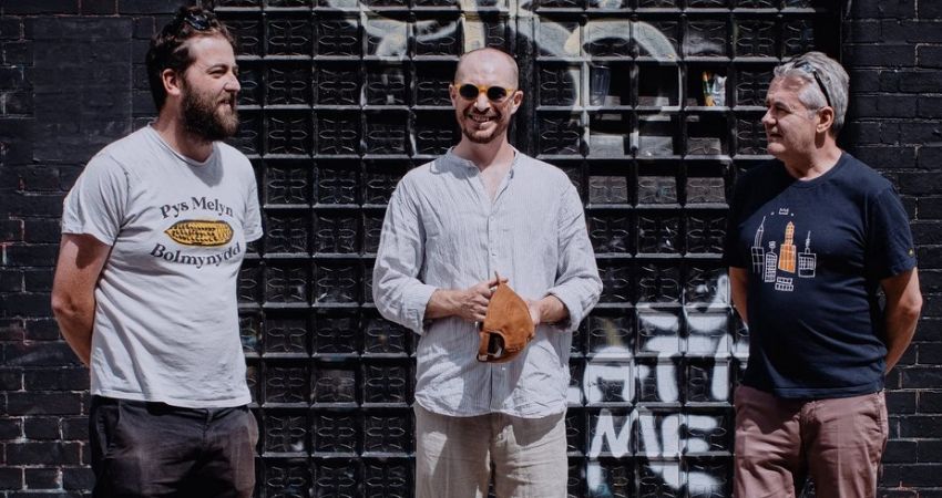 Listen! presents Mark Lockheart's Shapeshifter 