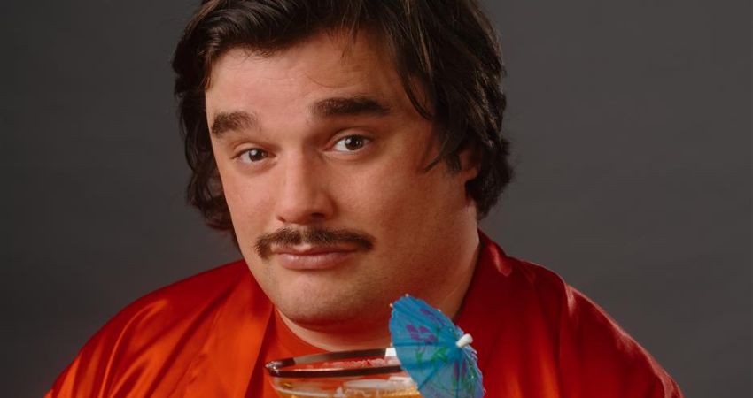 Headliners Chiswick Premium Show 