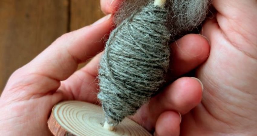 Introduction to drop spinning with wool