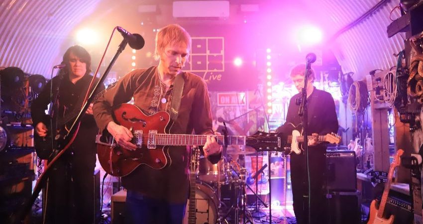 The Hanging Stars + The John Street Revival