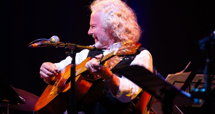 REG MEUROSS at The Black Swan Folk Club 