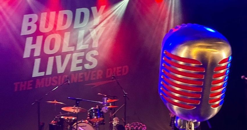 Buddy Holly Lives.. The Music Never Died 
