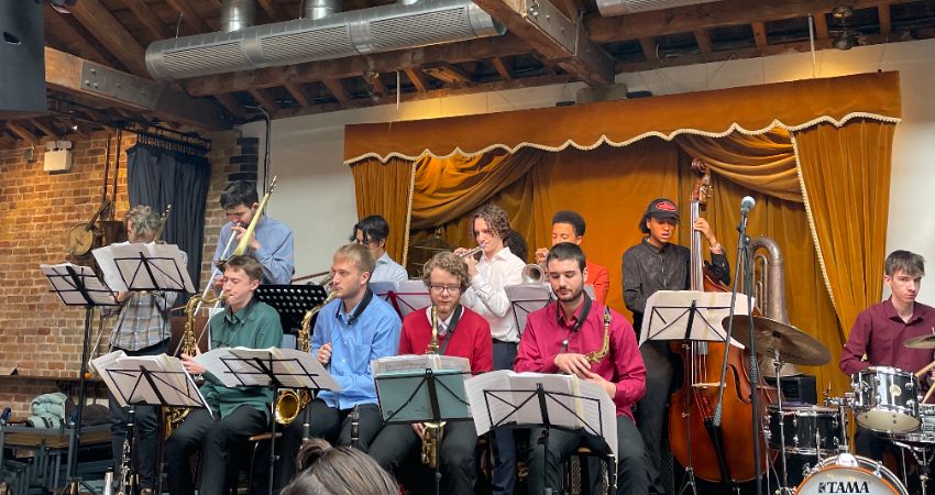 A Lunchtime Gig: The Fletcher Henderson Project 