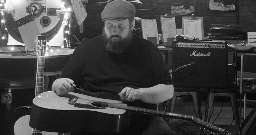 Weirdshire presents Andrew DR Abbott 