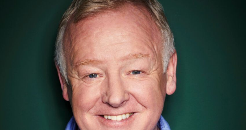 An Afternoon With Les Dennis 
