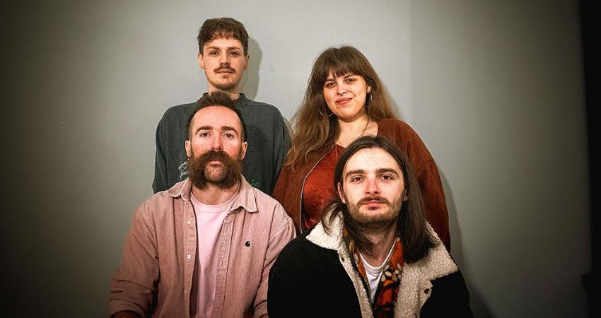 An evening with Mr. Novembre at Cafe No9 