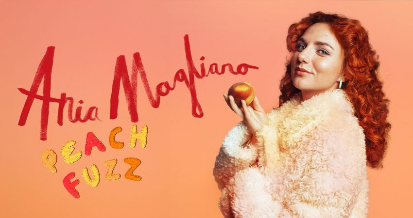 Ania  Magliano : Peach  Fuzz 